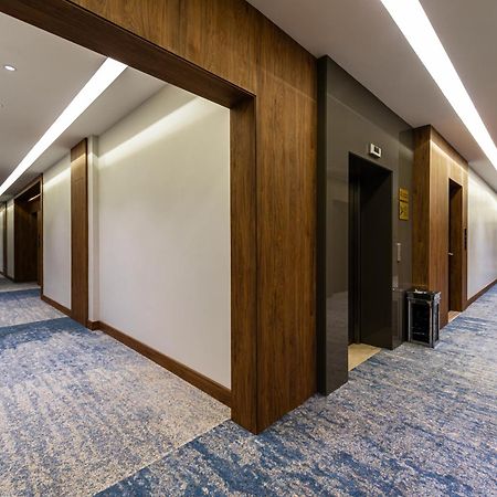 ריאד Voyage Hotel & Suites מראה חיצוני תמונה