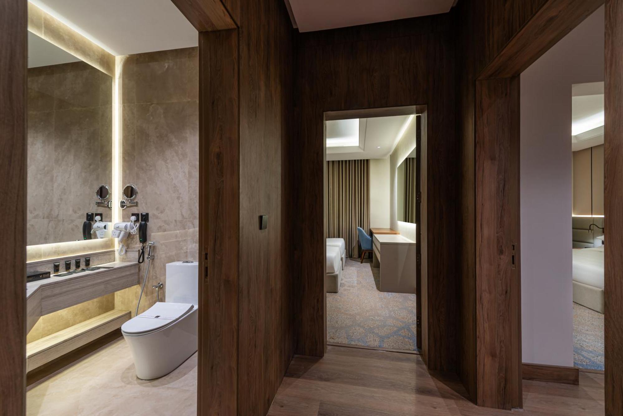 ריאד Voyage Hotel & Suites מראה חיצוני תמונה